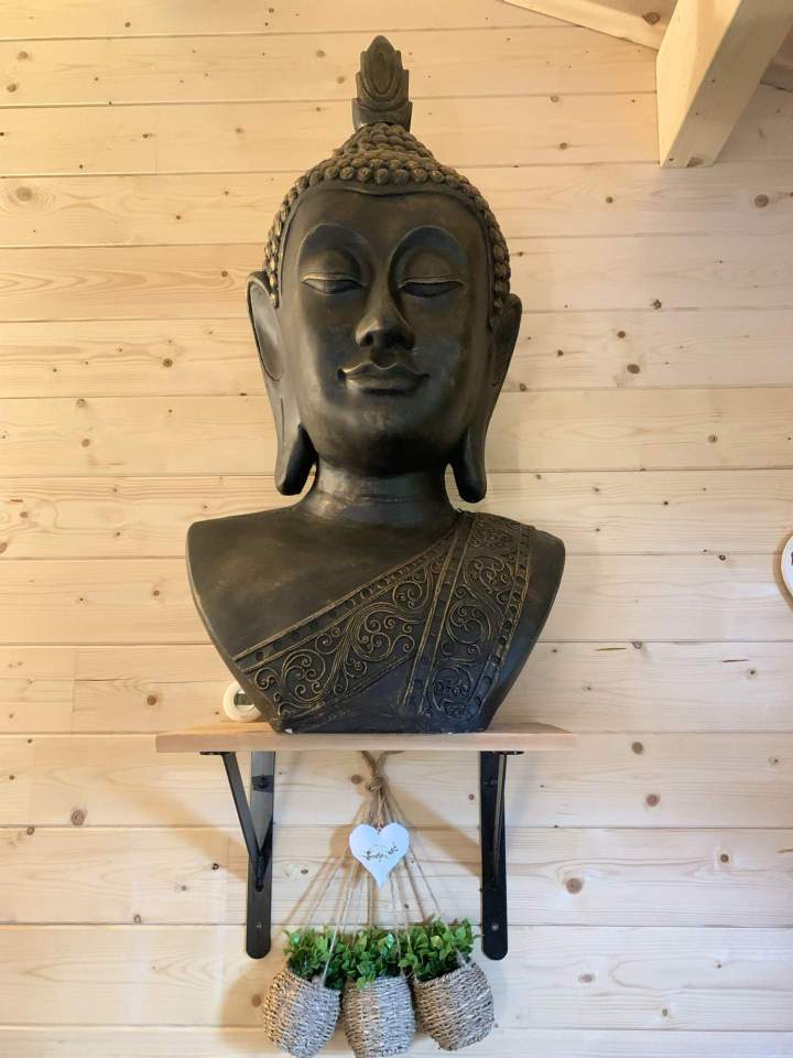 Salle dédiée à la sonothérapie à Bolandoz